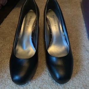 Madden Girl Women's Getta Pump - Black Paris